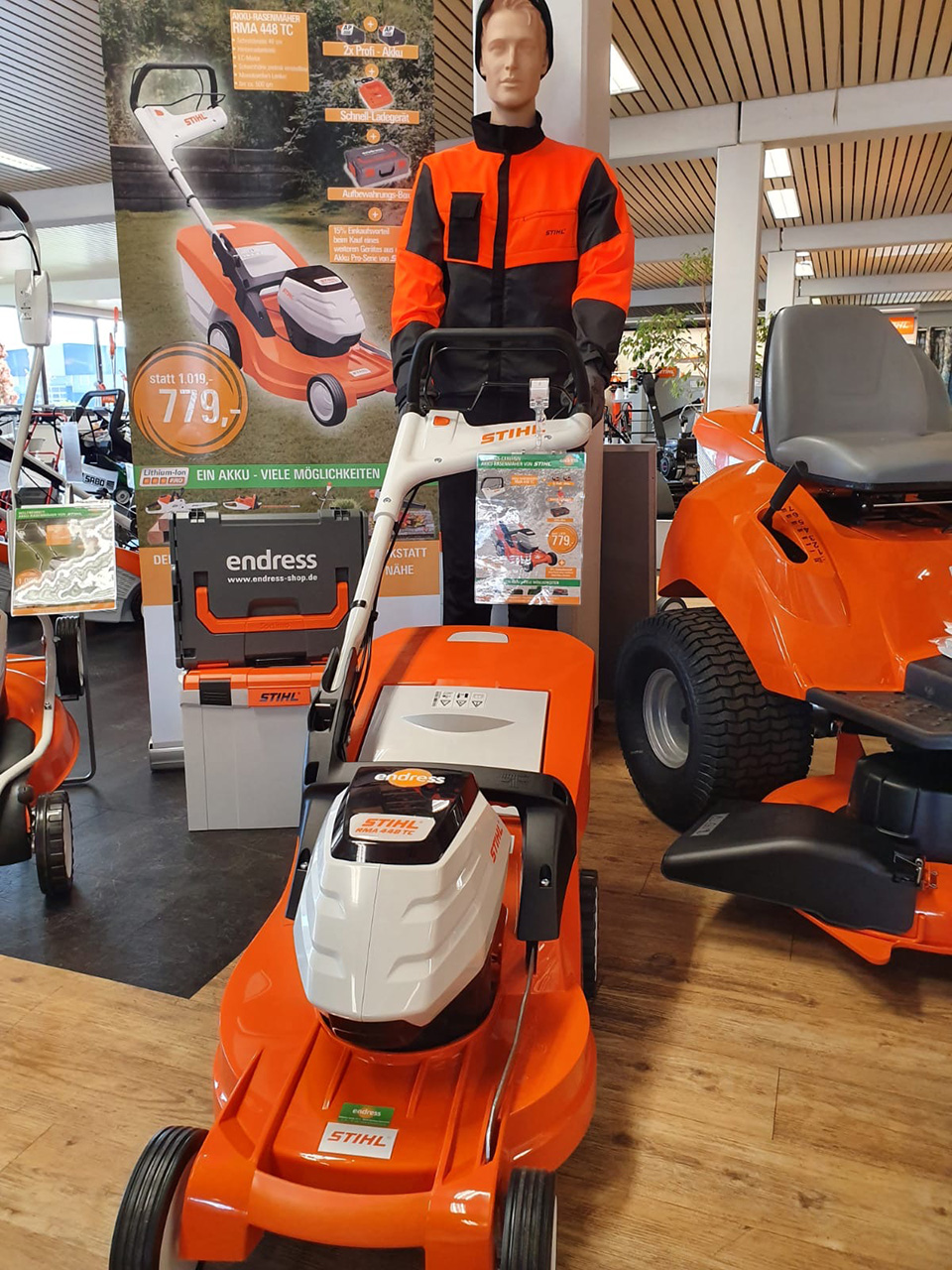 Endress-motorgeraete-nuernberg-standort-stihl-werkstatt-9