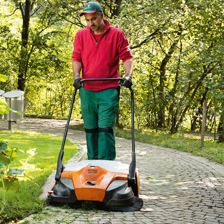 STIHL Akku-Kehrmaschine KGA 770 | AP-System