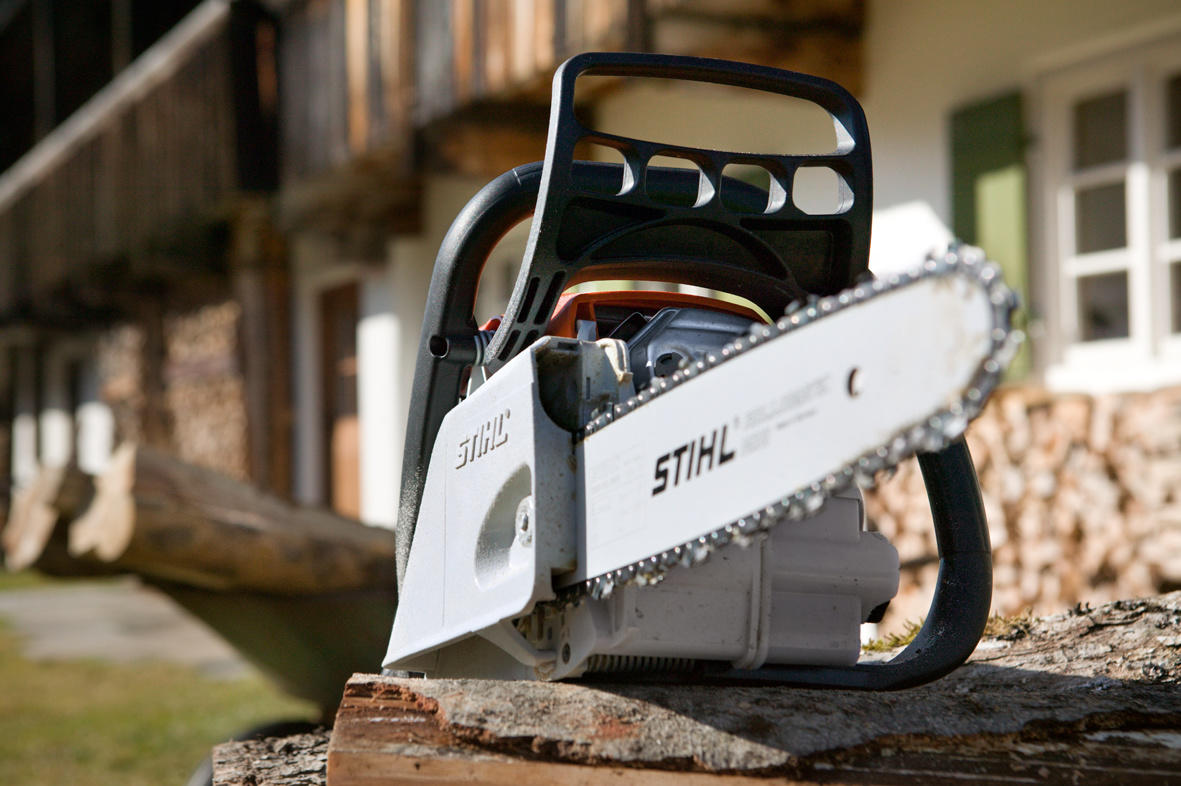 STIHL Benzin-Motorsäge MS 211 / PM3