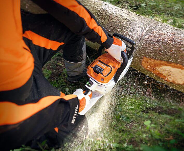 STIHL Akku-Motorsäge MSA 300 C-O | AP-System