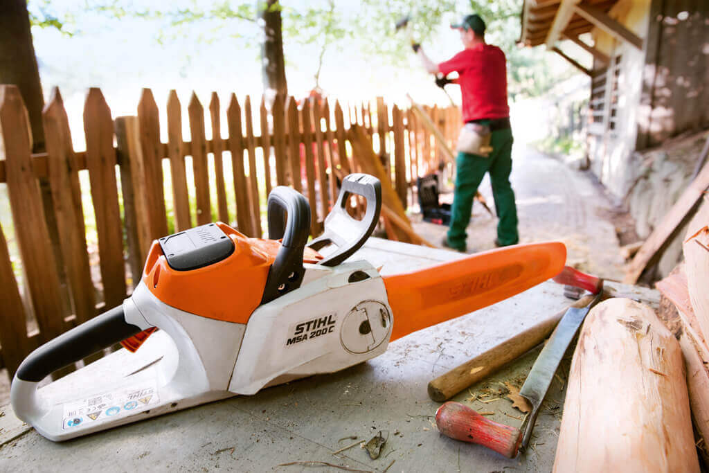 STIHL Akku-Motorsäge MSA 200 C-B | AP-System