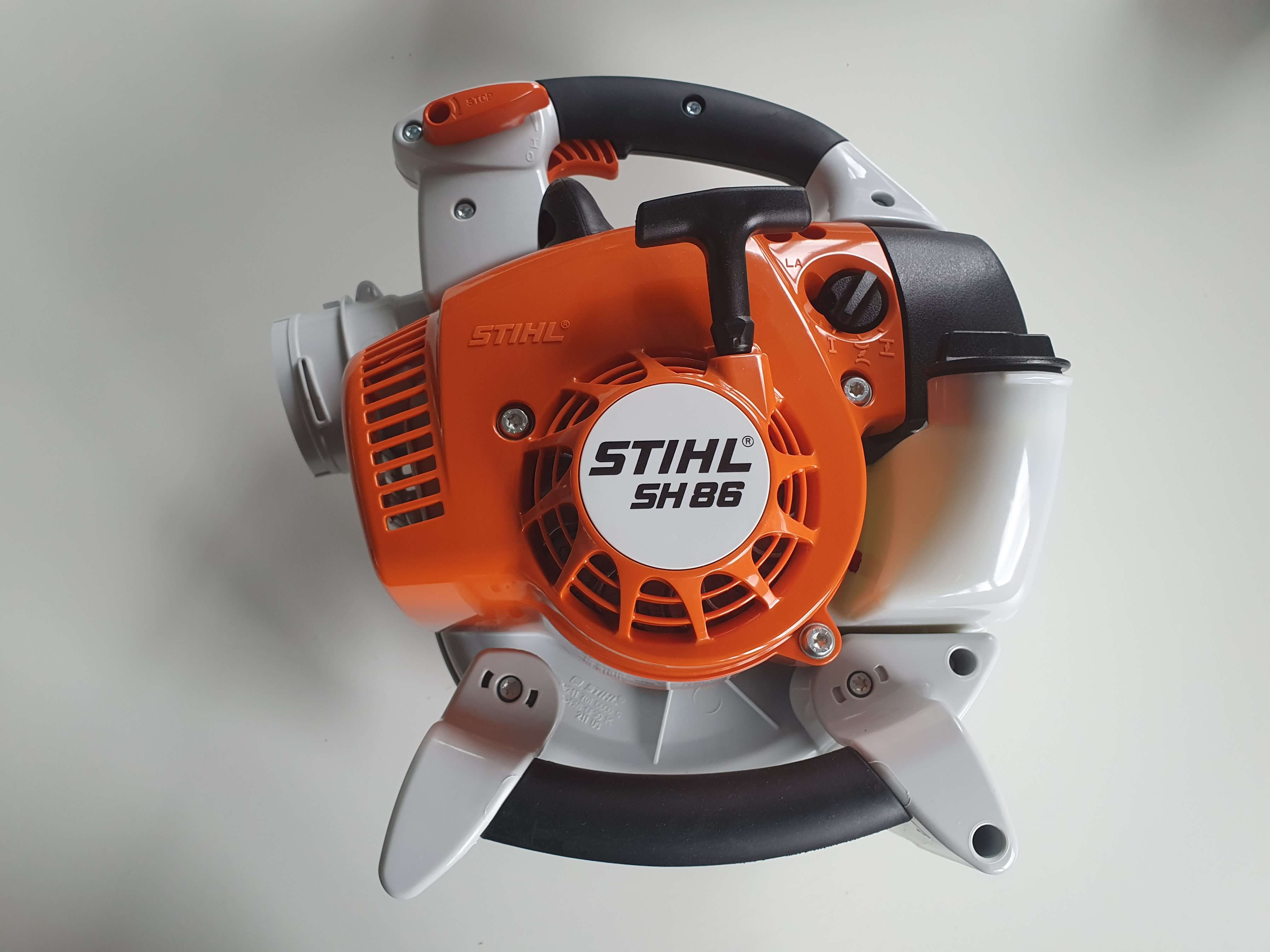 STIHL Benzin-Saughäcksler SH 86 - B-Ware