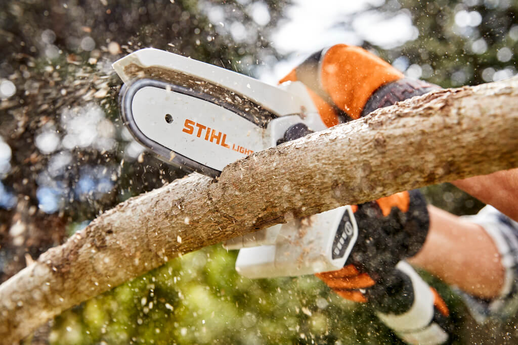 STIHL Akku-Gehölzschneider GTA 26 Set mit Akku und Ladestation - B-Ware