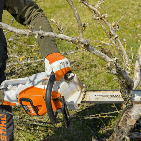 STIHL Akku-Motorsäge MSA 220 C-B | AP-System