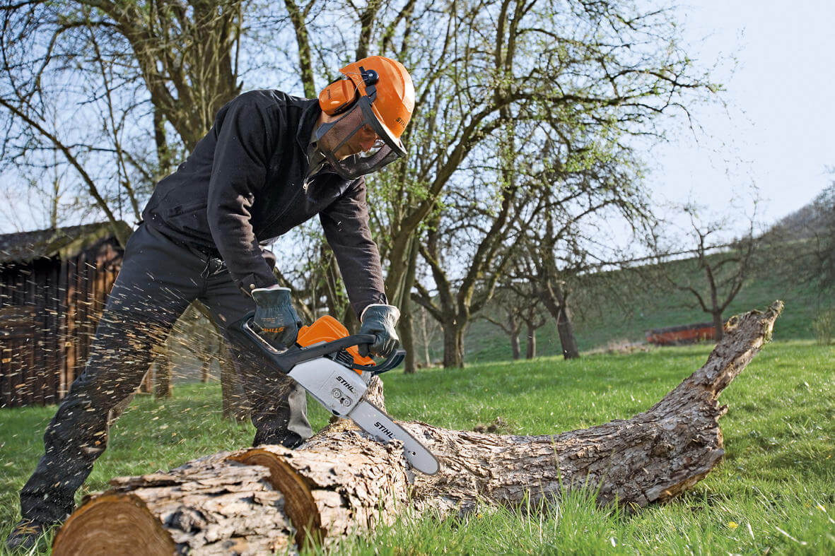 STIHL Benzin-Motorsäge MS 211 / PM3