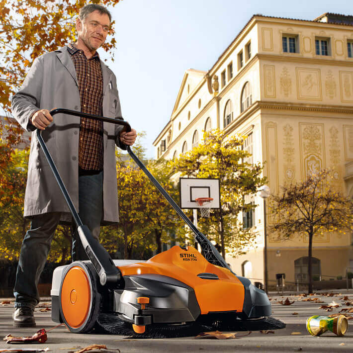 STIHL Akku-Kehrmaschine KGA 770 | AP-System