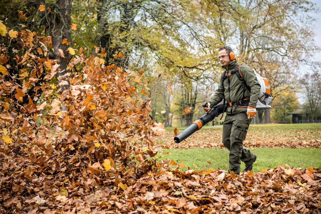 STIHL Benzin-Blasgerät BR 800 C-E