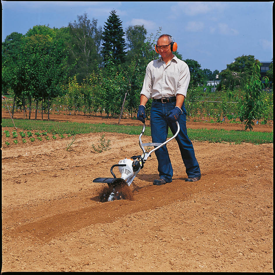 STIHL MultiWerkzeug BF-MM Bodenfräse